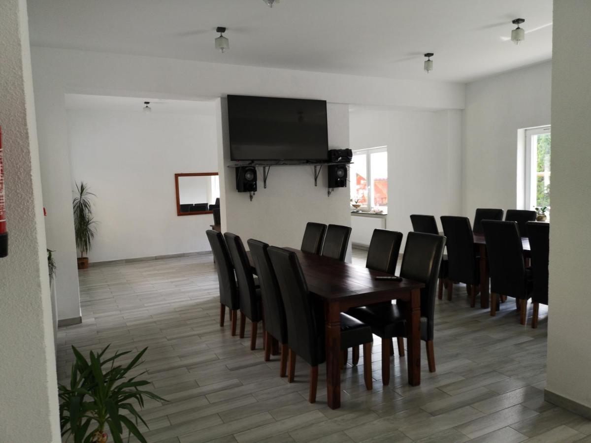 Hotelik Neptun Ustronie Morskie Exterior foto